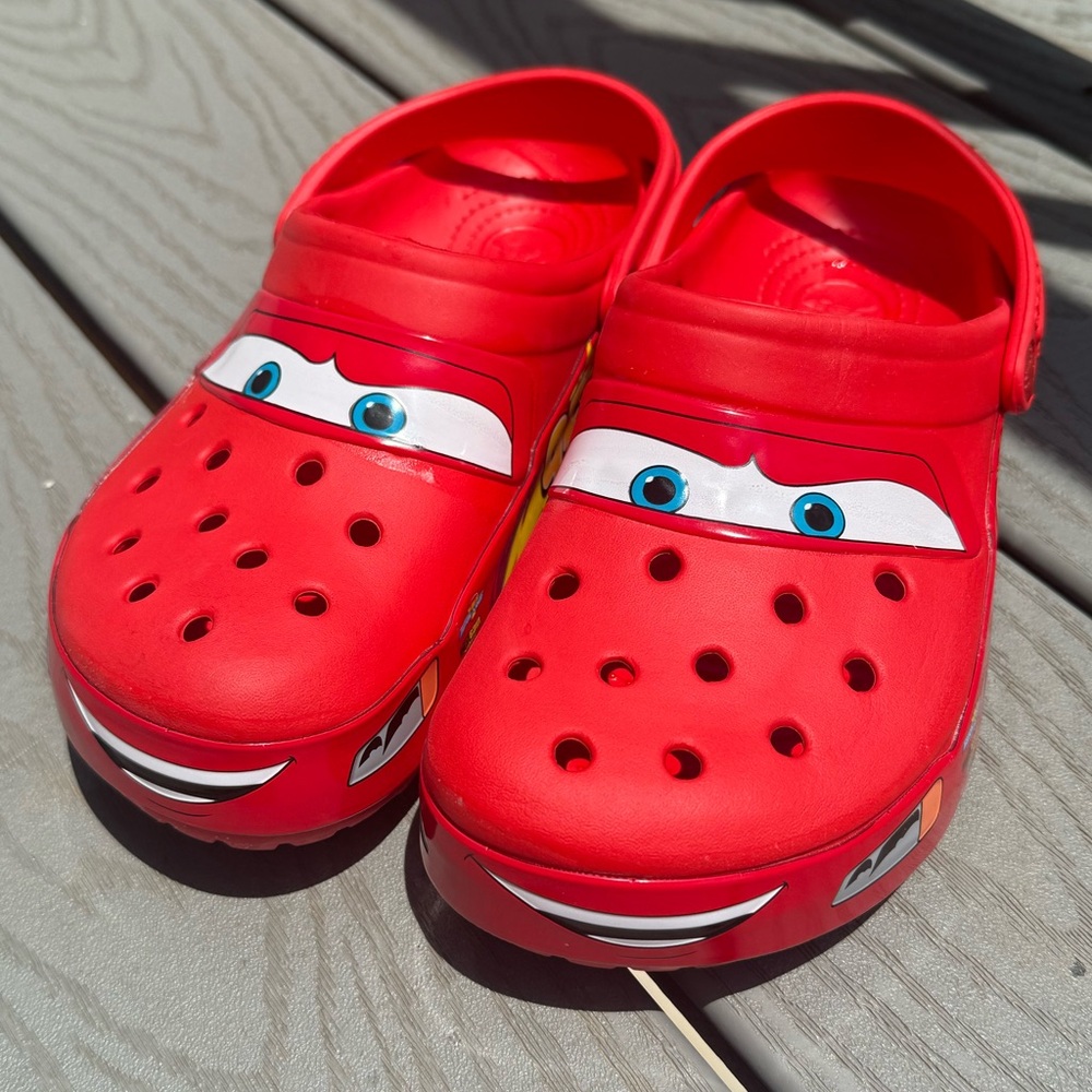 🏎️ 🏁Crocs Disney Pixar Lightning McQueen Crocs🏁🏎️